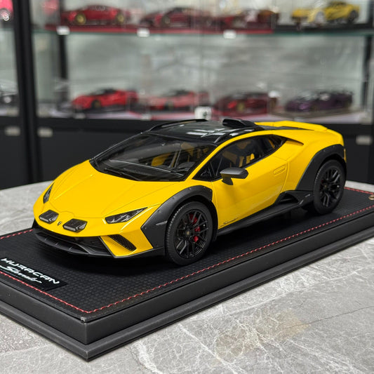 MR Lamborghini 1:18 Resin Model image 2