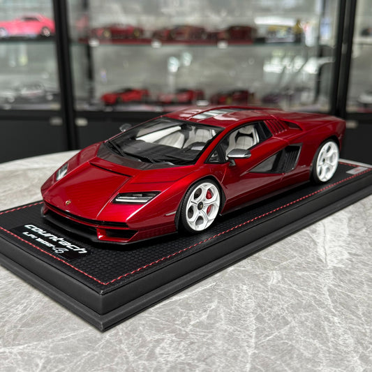 MR Lamborghini Countach LPI800-4 1:18 Resin Model image 2