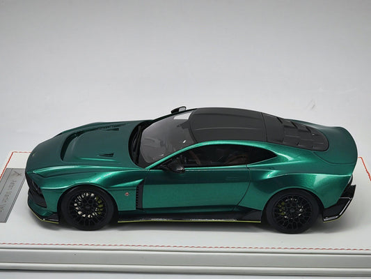 Scale Model Runner Aston Martin Valour RNR 020 1:18 - immagine 2
