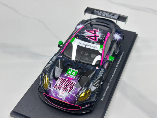TopSpeed Aston Martin Vantage GT Evo Magnus Racing 1:18 - immagine 2