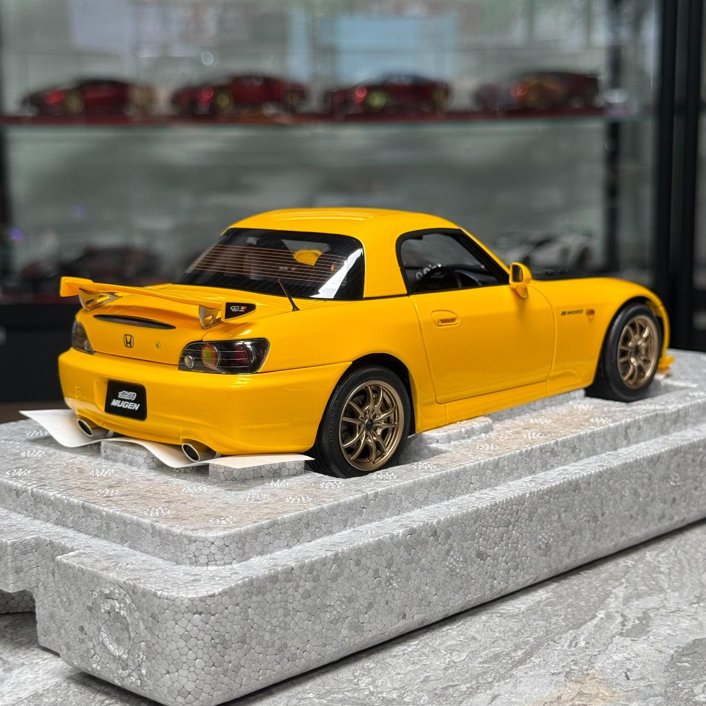 Motorhelix Honda S2000(AP2)MUGEN 1:18 Alloy Model image 9