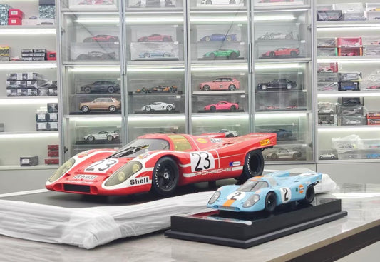 Spark 1/8 Porsche 917 No.23 Winner Le Mans 1970 Resin Model 08LM70