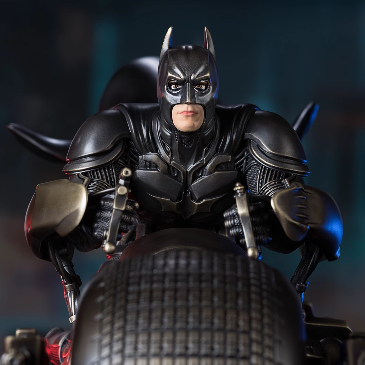 TONGSHIFU DC Batpod Batman Brass Statue Bale Version Ltd 999 Full Metal