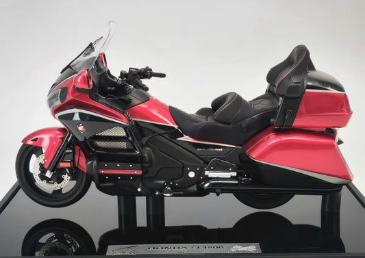 MH 1/6 Honda Gold Wing GL1800 Touring Motorcycle Resin Model