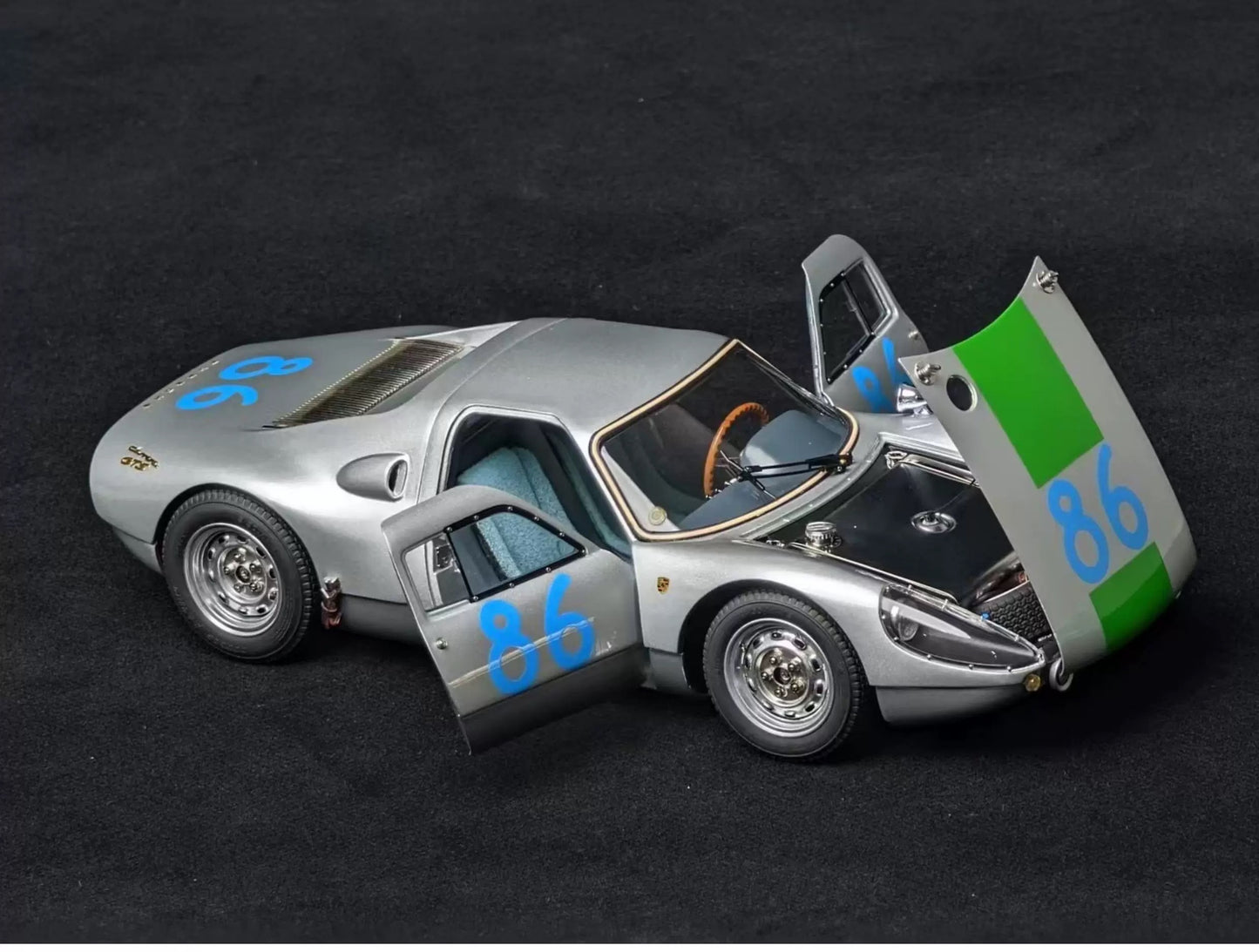 CMC 1/18 Porsche 904 Carrera GTS No.86 | Diecast Fully Opening Model