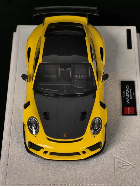 Make Up 1/18 Porsche 911 GT3 RS Resin Model Yellow