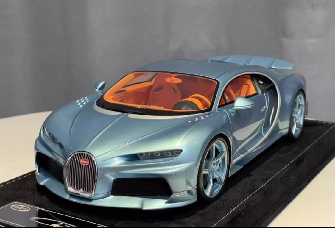 HH 1/18 Bugatti Chiron Super Sport Horizon Blue Resin Model