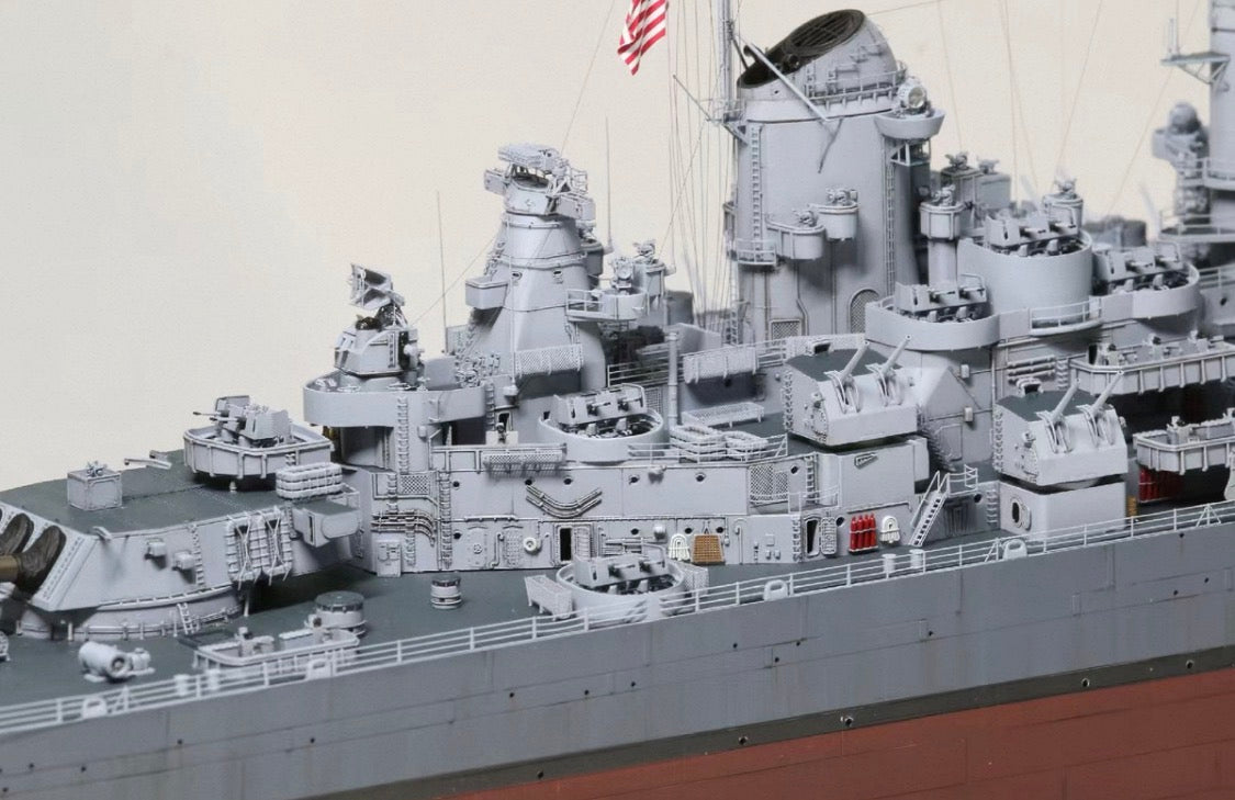 JOY YARD 1/350 USS Missouri Battleship
Museum-Grade Finished Display Model