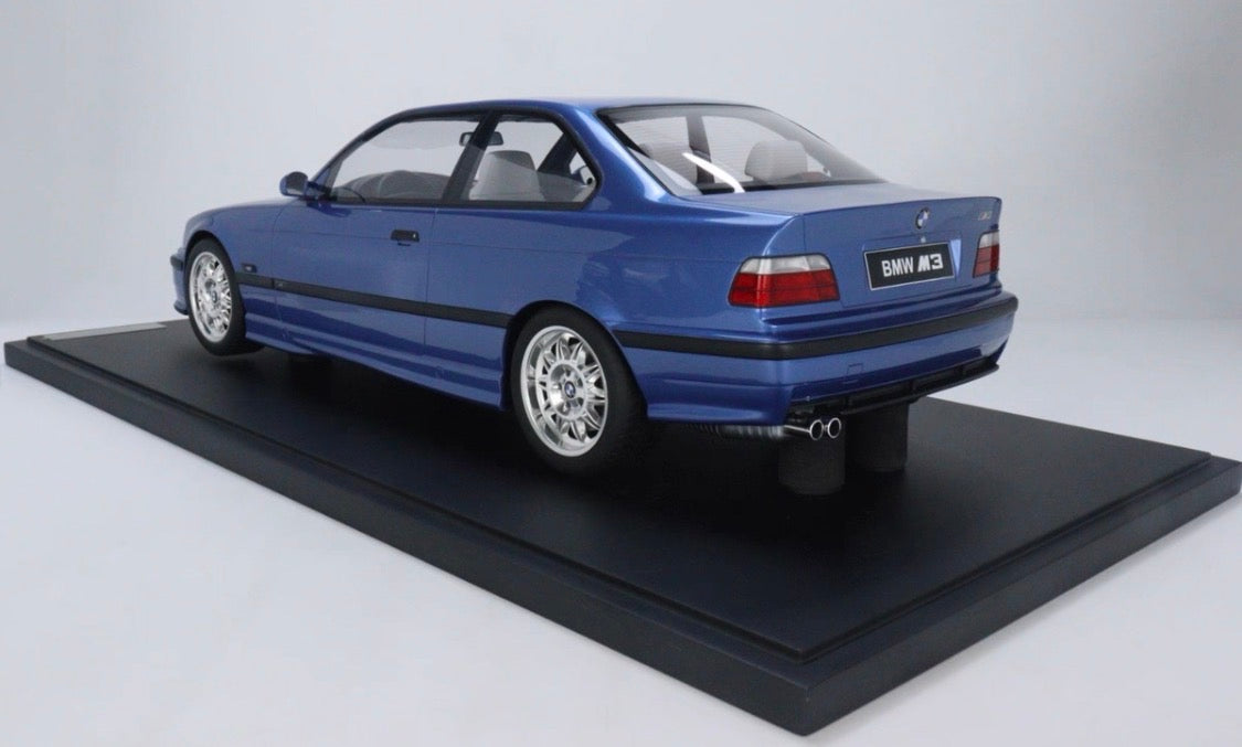 GT Spirit 1/8 BMW M3 (E36) 3.2 Blue Resin Model