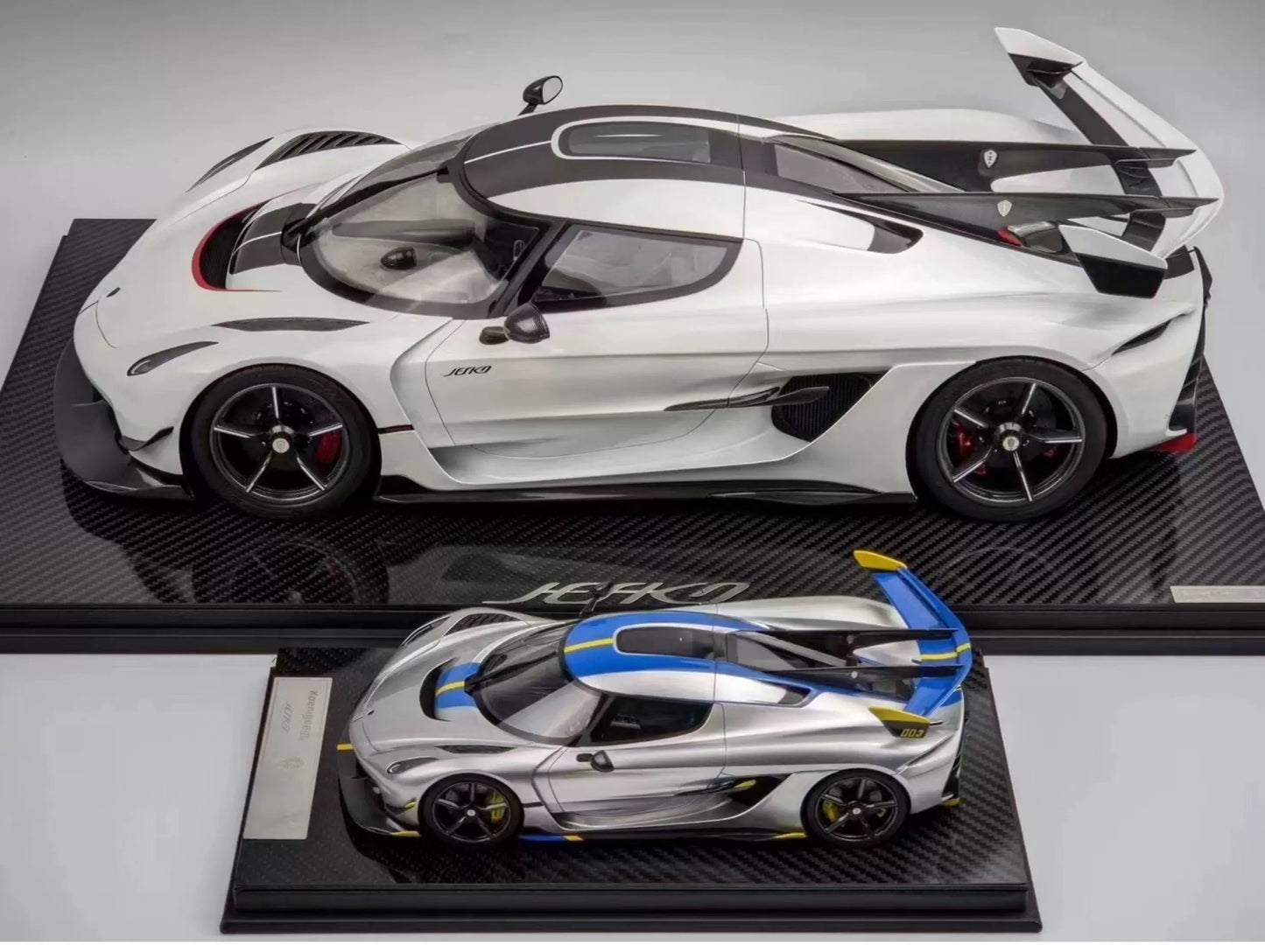 Frontiart 1:8 Koenigsegg Jesko Crystal White Resin Model with Display Case