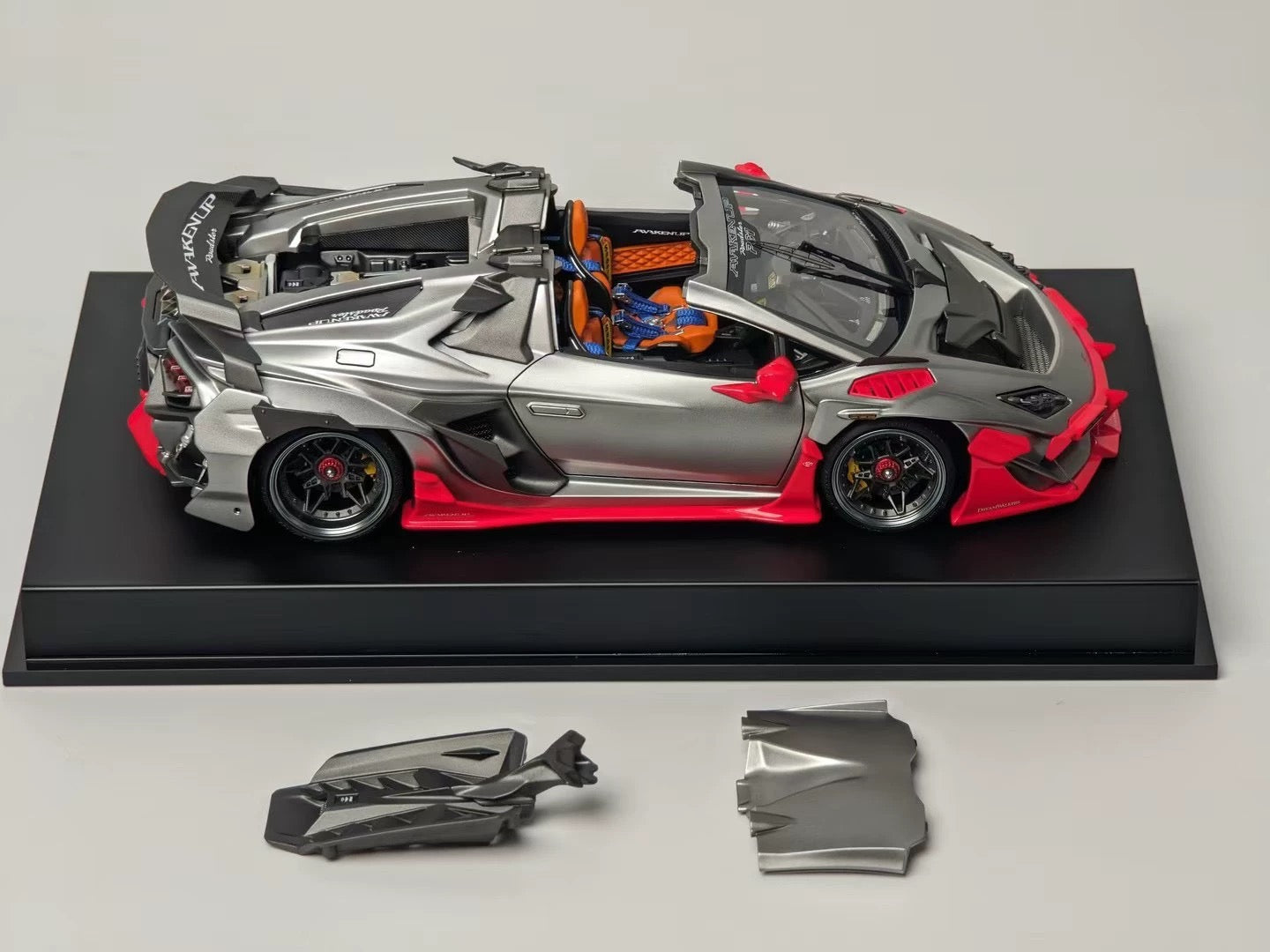 DREAMPOWER 1/18 Lamborghini Huracan Awakenup D661 Resin Model