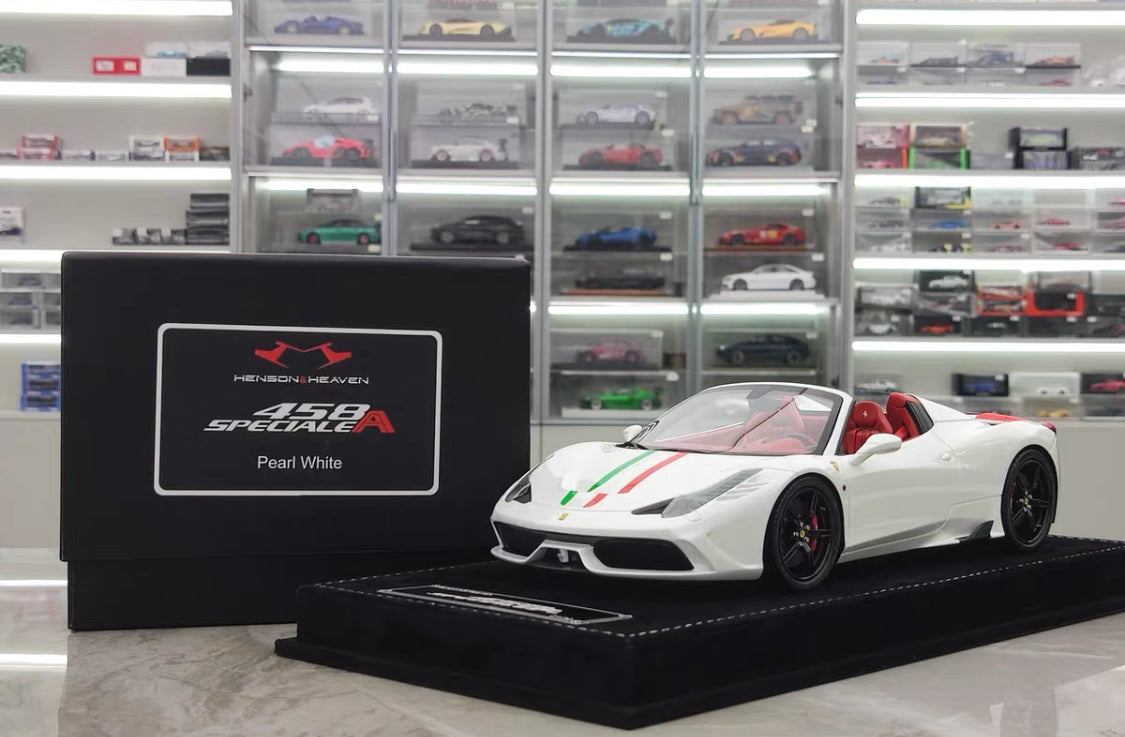 HH 1/18 Ferrari 458 Speciale Aperta Resin Model – Pearl White – HH335