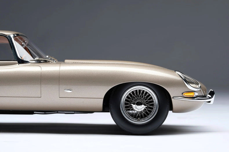 Amalgam 1/18 Jaguar E-Type Coupe Resin Model