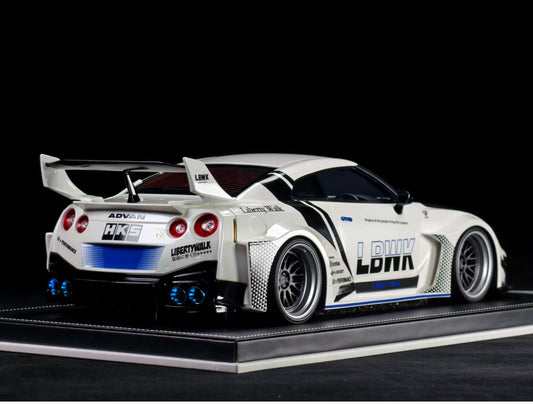 IVY 1/12 LB-Silhouette Works GT Nissan 35GT-RR Resin Model