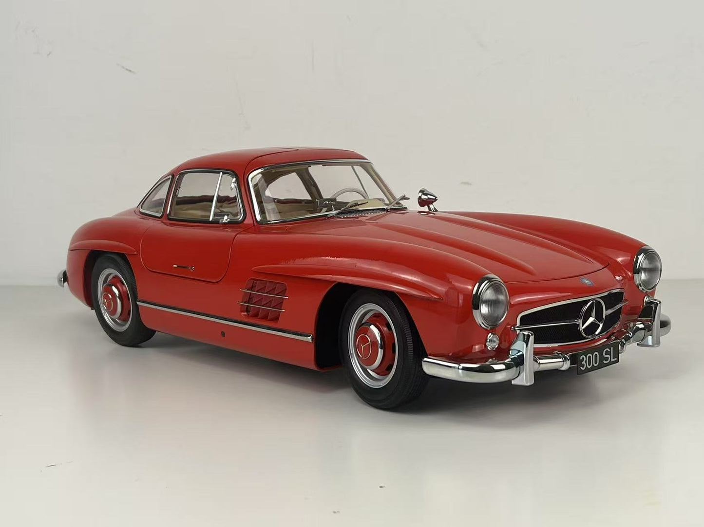 Ixo 1/8 Mercedes-Benz 300 SL Gullwing – Fully Assembled Pro-Built Model Car