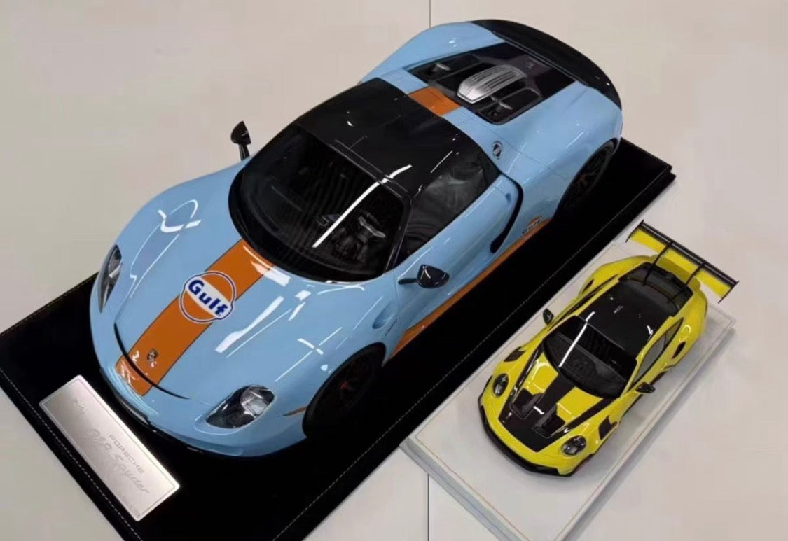 HH Model 1/8 Porsche 918 Spyder Gulf Livery Resin Model