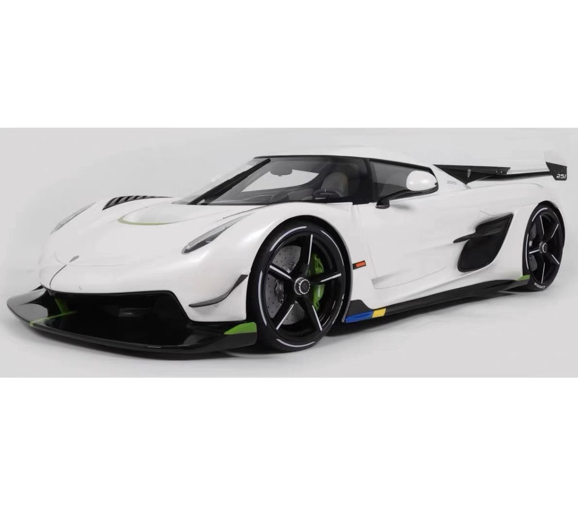 GT Spirit 1/8 Koenigsegg Jesko 2019 White Resin Model