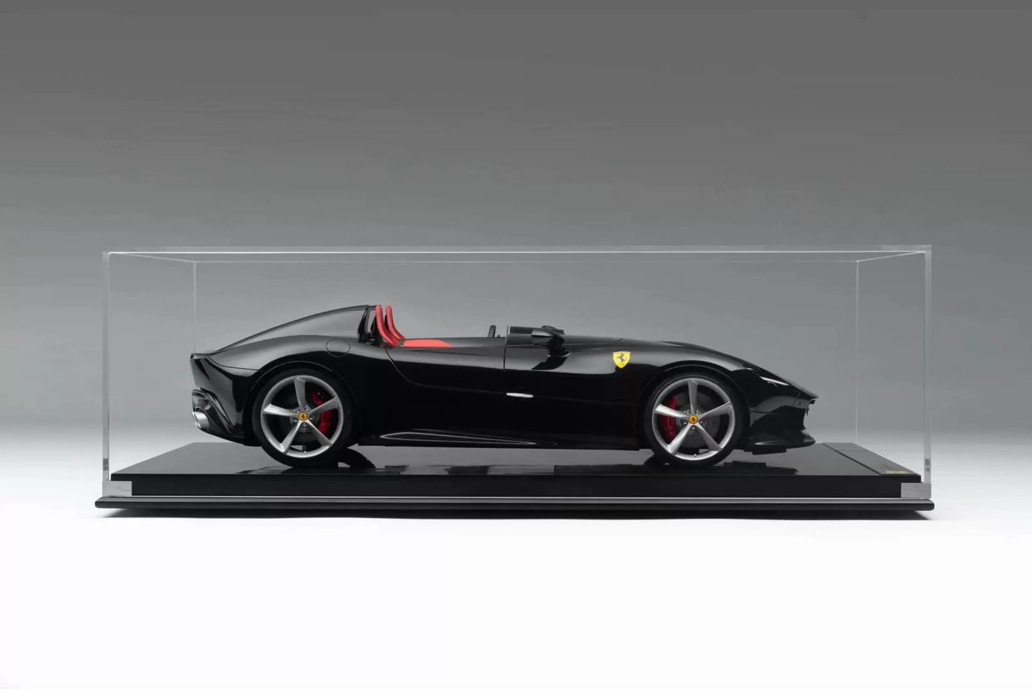 Amalgam 1/8 Ferrari Monza SP1 / SP2 Resin Model