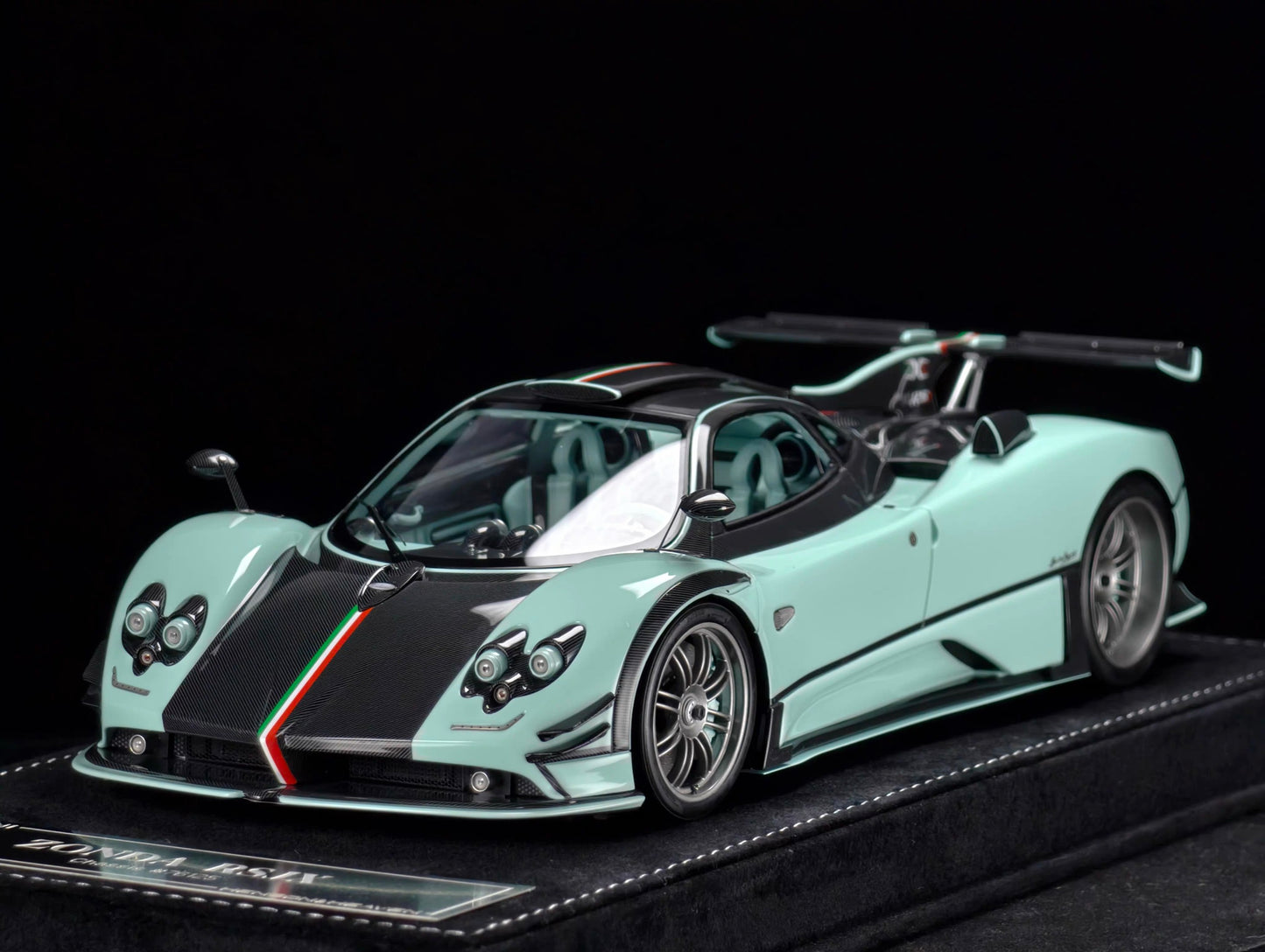HH Model 1/18 Pagani Zonda Hardtop Special Edition Resin Model Mint Green with Carbon Fiber