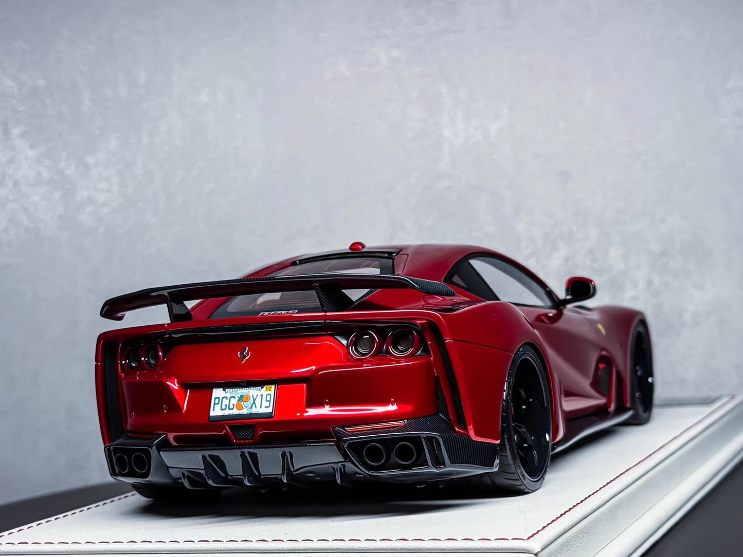 Davis & Giovanni 1/18 Ferrari 812 N-Largo Candy Red Metallic Red Resin Model Limited 10