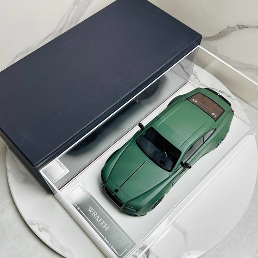 Davis & Giovanni 1/18 Rolls-Royce Wraith Matte Green Resin Model