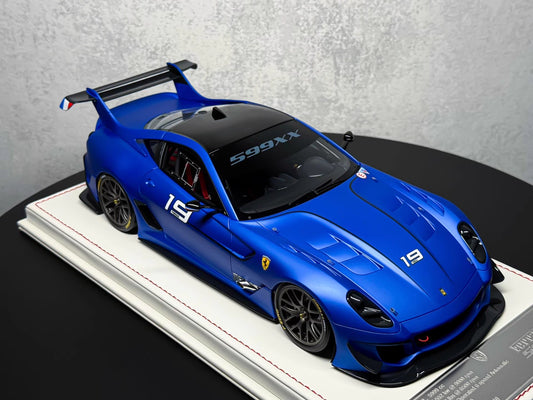 Davis & Giovanni 1/18 Ferrari 599XX Evo #19 Matte Silver Blue Resin Model Limited 10