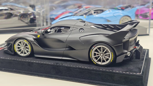 HH Model 1/18 Ferrari FXX-K Evo Resin Model – Matte Black Carbon Race Livery