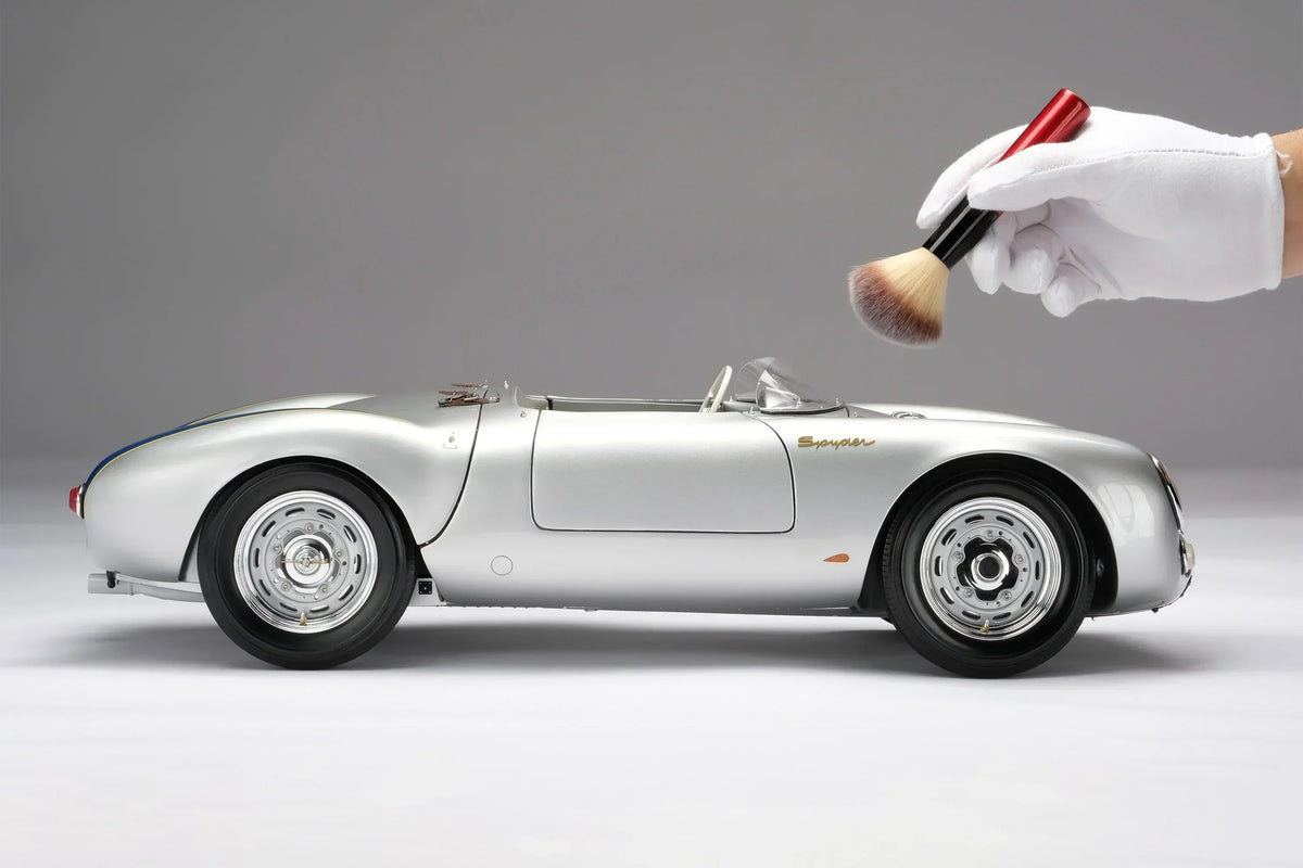 Amalgam 1/8 Porsche 550 Spyder — The Silver Icon, Reborn at Museum Scale