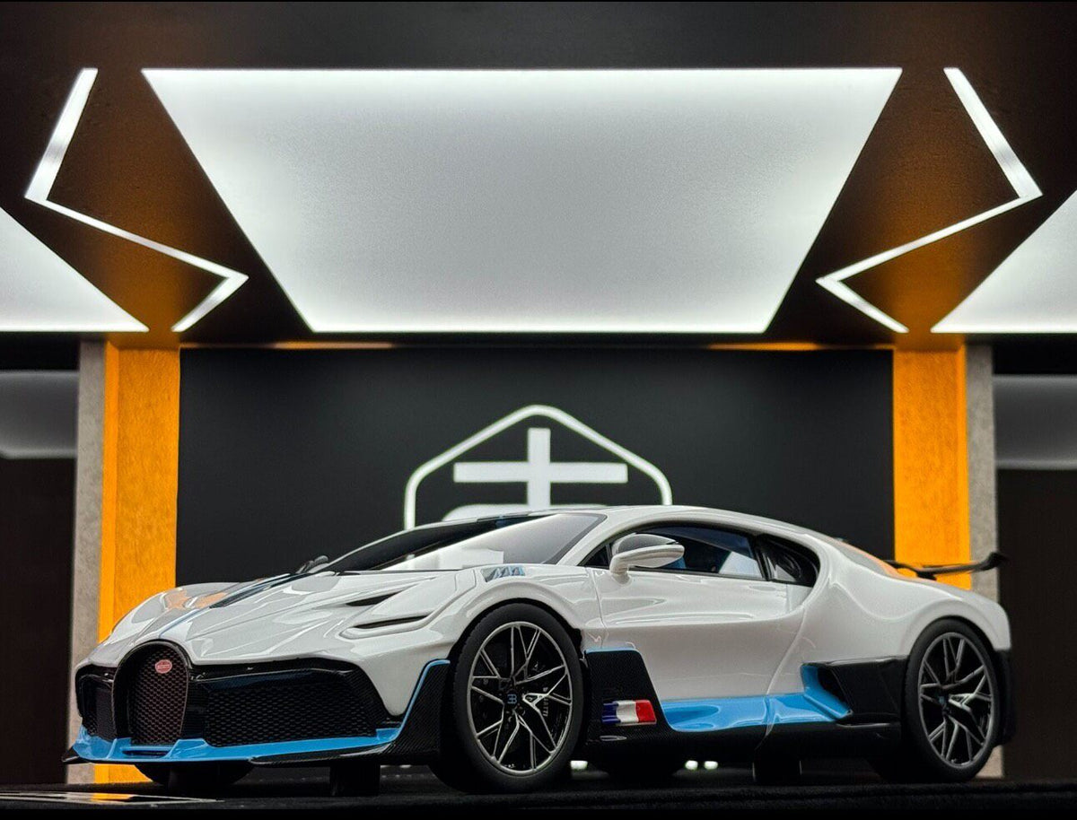 HH MODEL Bugatti Divo 1:18 - immagine 1