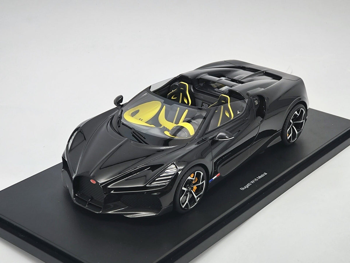 TopSpeed Bugatti w16 mistralBlack 1:18 - immagine 1