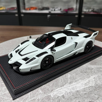 GT Spirit Ferrari Enzo 1:18 Resin Model image 1