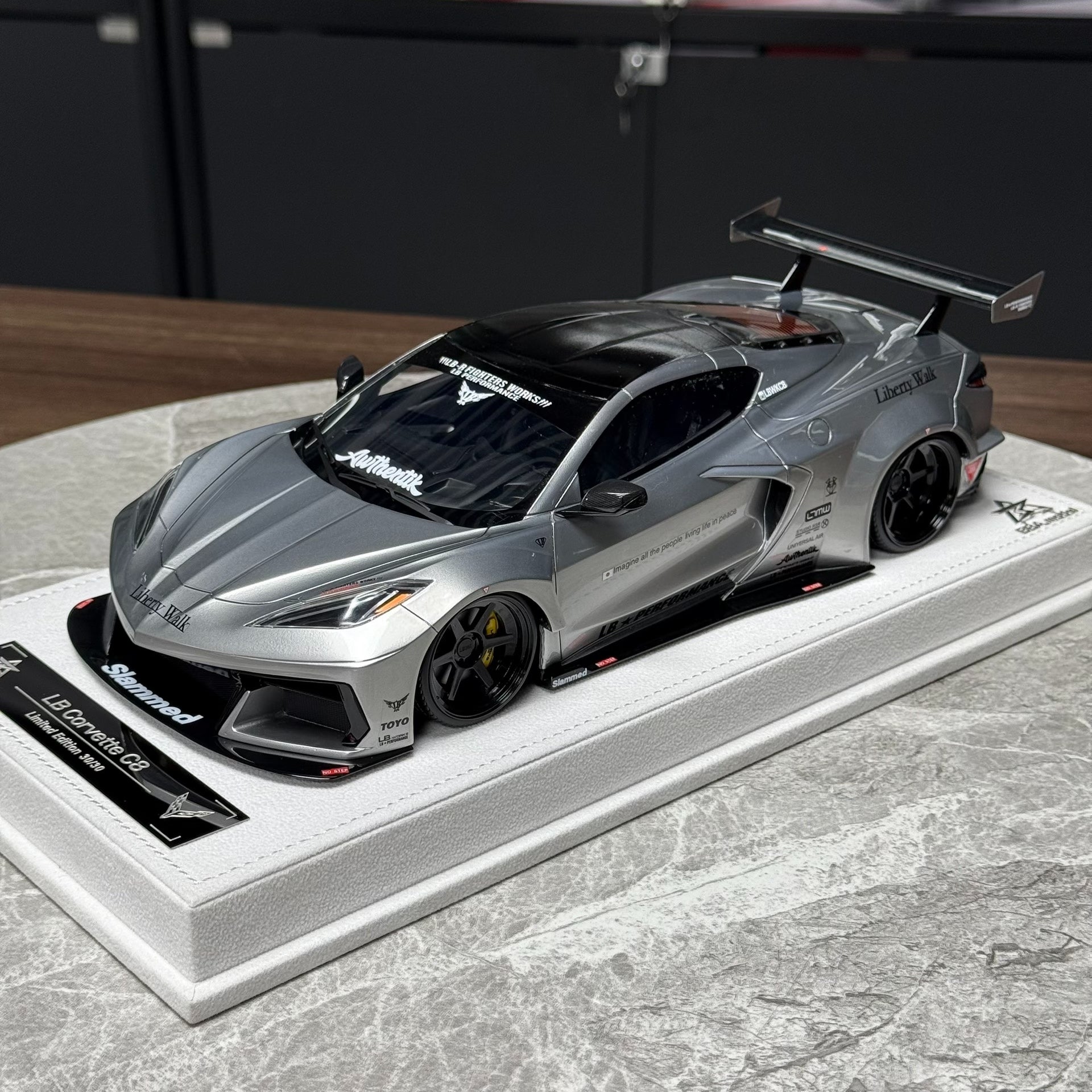 BBA Model Chevrolet Corvette C8 LB 1:18 Resin Model image 1