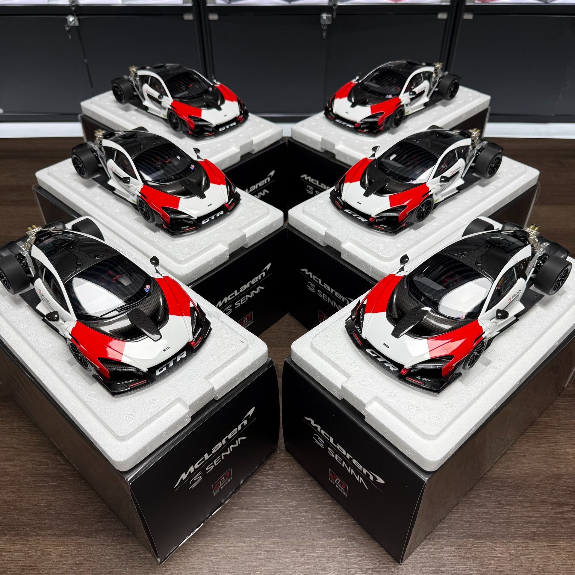 LCD Models McLaren GT-R 1:18 Alloy Model image 1