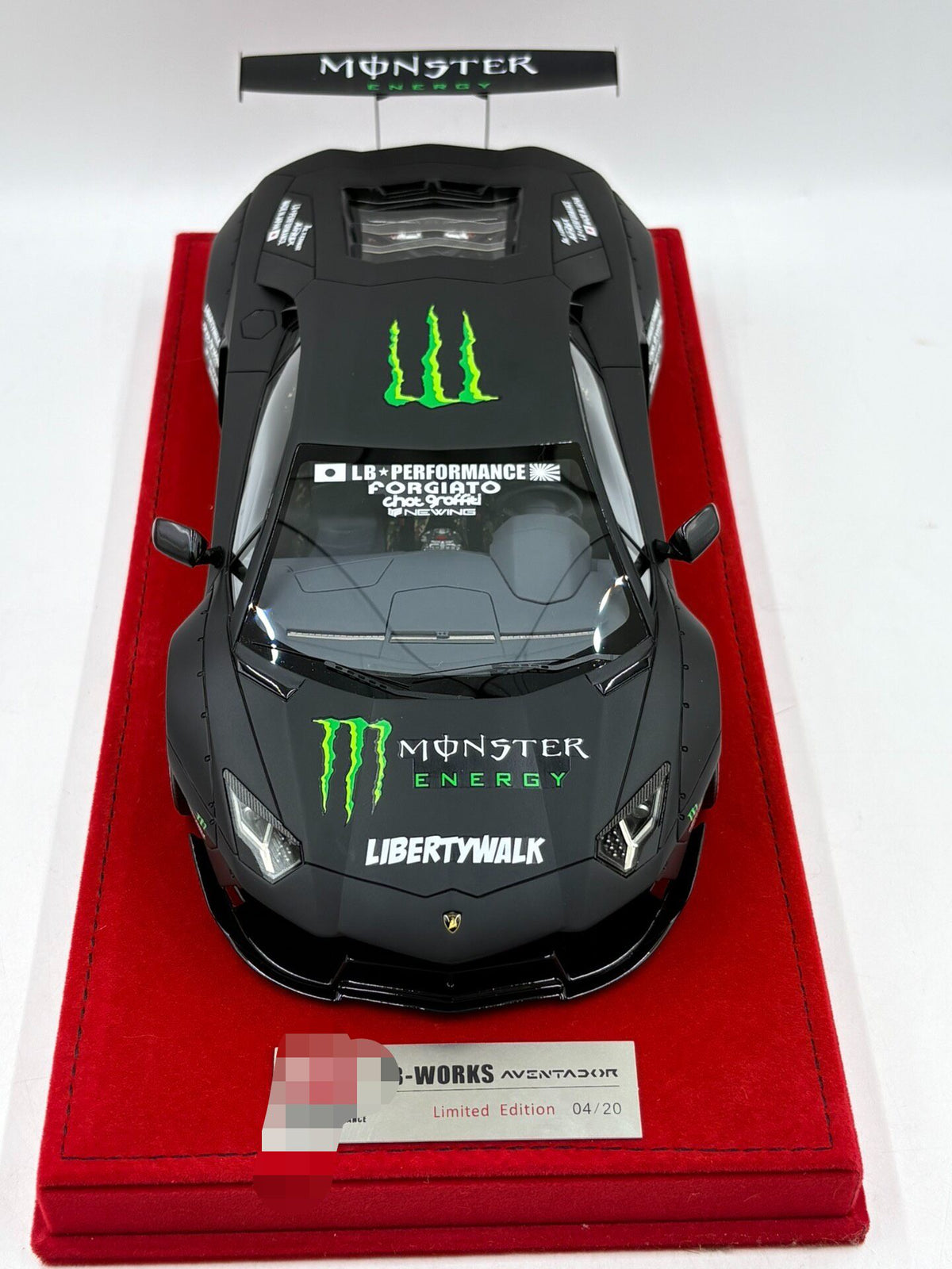 Scale Model LB-works LamborghiniAventador LP 1:18 - immagine 1