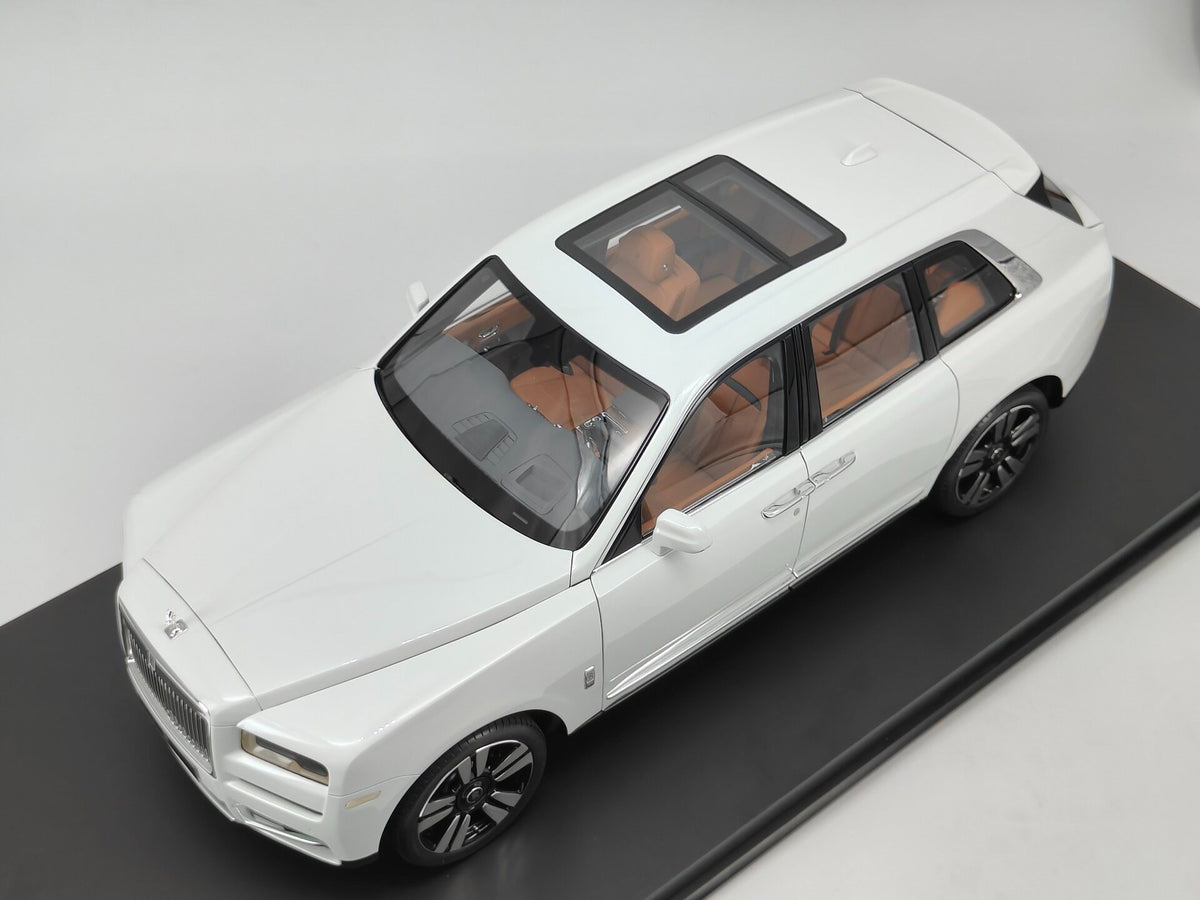 Scale Model Rolls-Royce CullinanOpening ROLROY 016 1:8 White - immagine 1
