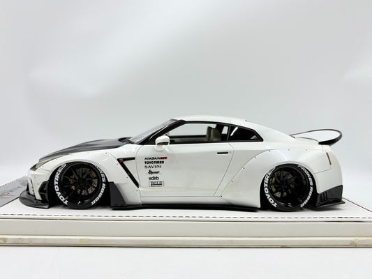 Scale Model Super A Nissan R35 GT-R Aimgain GT 1:18 White - immagine 1