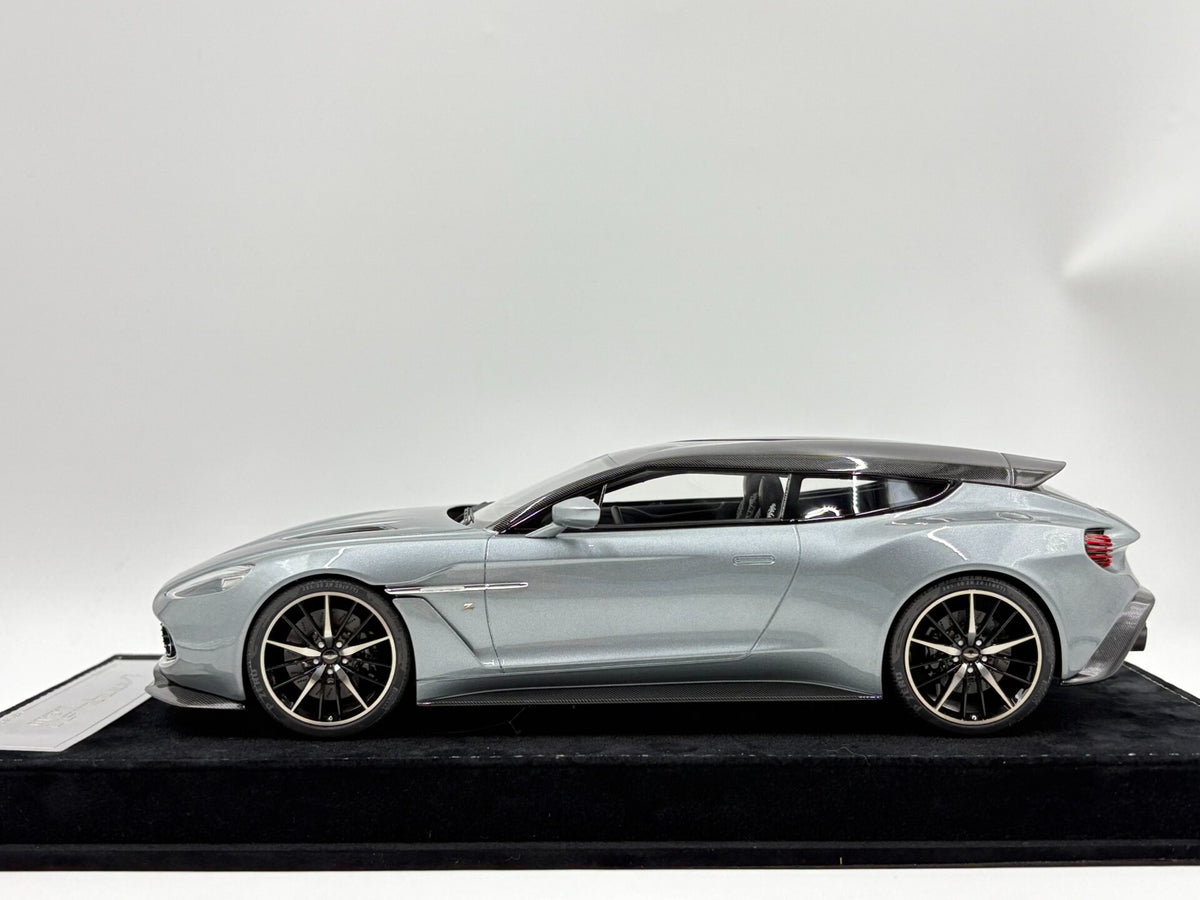 HH MODEL Aston Martin Zagato Shooting brake 1/18ResinModel - immagine 1