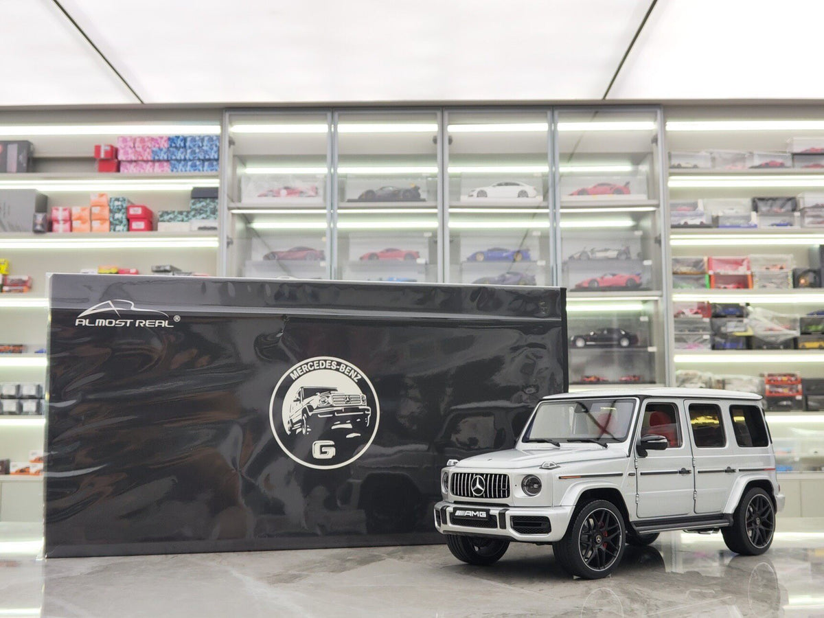 Scale Model Almost Real Mercedes-Benz AMG G 63 820808 1:18 Silver - immagine 1