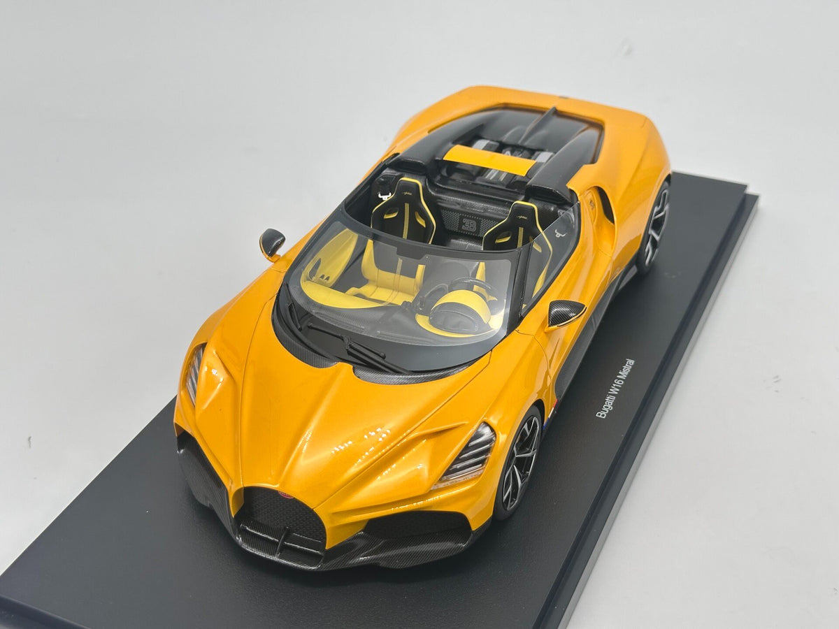 TopSpeed Bugatti W16 Mistral Yellow 1:18 Yellow - immagine 1