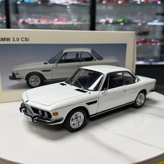 AUTOart BMW 3.0 CSi 1:18 Alloy Model image 1