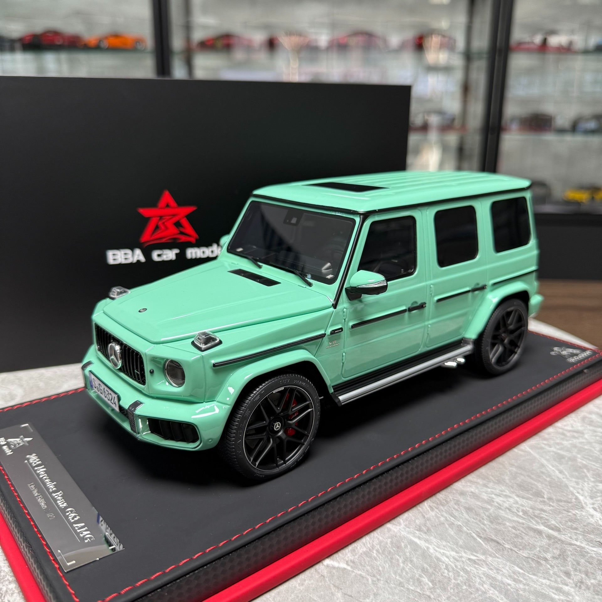 BBA Model Mercedes-Benz G63 AMG 1:18 Resin Model image 1