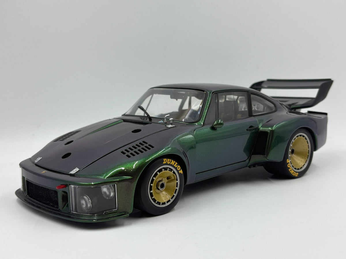 Scale Model EXOTO Porsche 935 Turbo S Standox Avus Galaxy 1:18 Green - immagine 1
