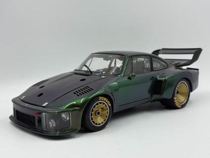 Scale Model EXOTO Porsche 935 Turbo S Standox Avus Galaxy 1:18 Green - immagine 1
