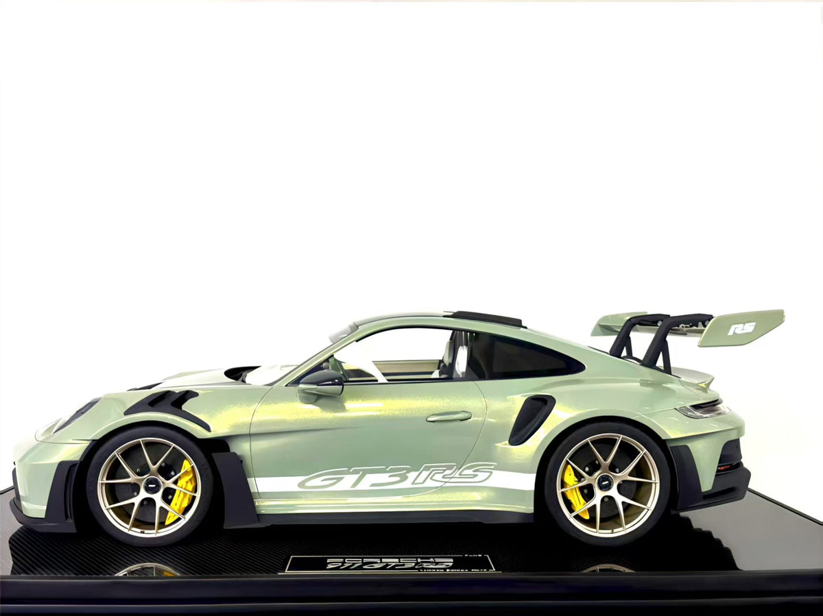 Scale Model DM Porsche 1:8 - immagine 1