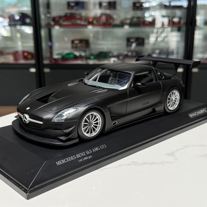 MINICHAMPS Mercedes-Benz SLS AMG GT3 1:18 Alloy Model image 1