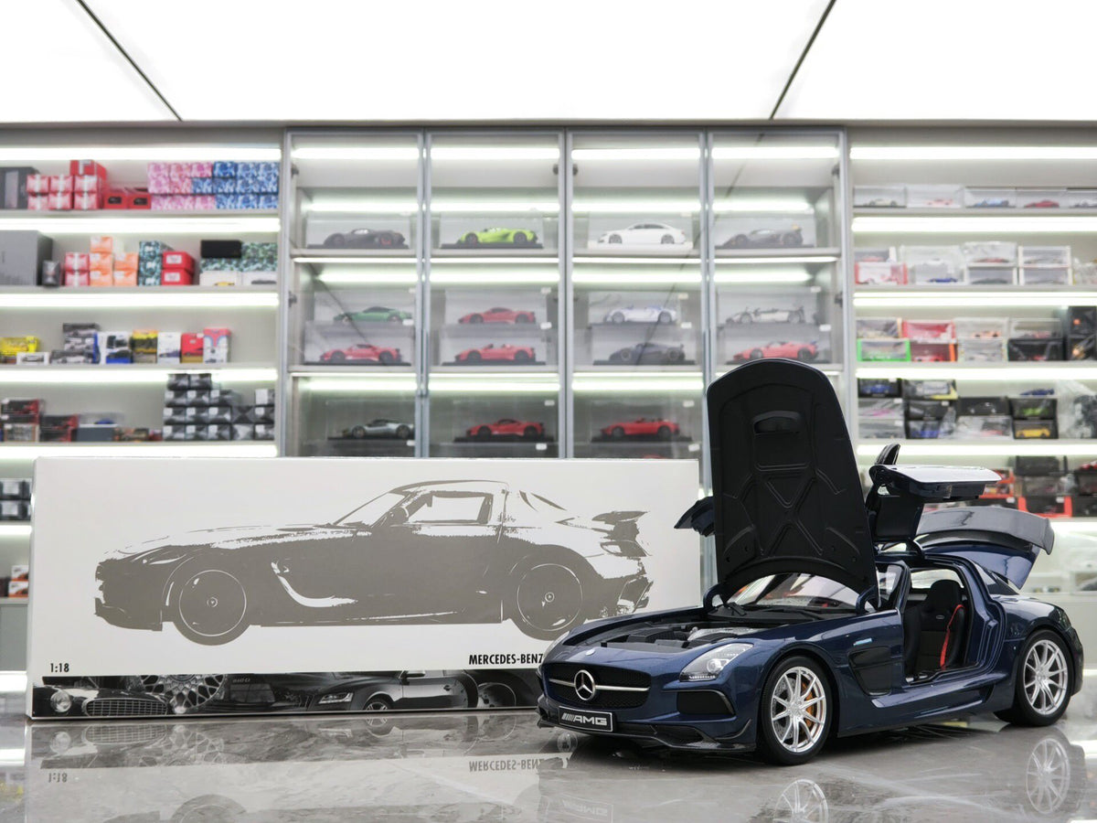 Scale Model Mercedes-BenzSLS 1100 110033026 1:18 - immagine 1