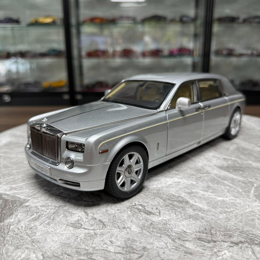 Kyosho Rolls-Royce Phantom 1:18 Alloy Model image 1