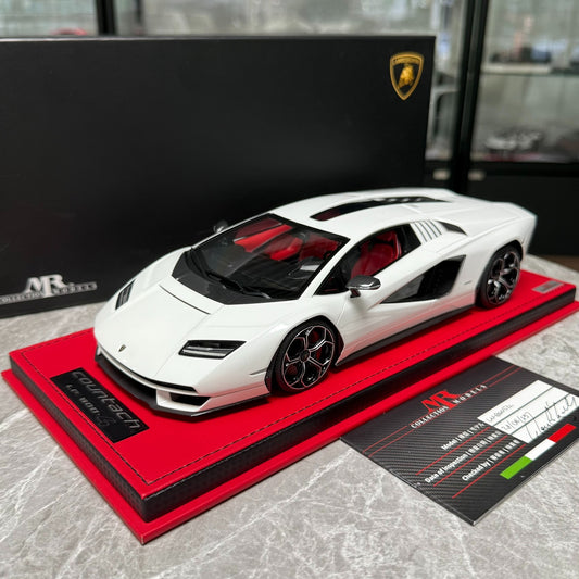 MR Lamborghini Countach LPI800-4 1:18 Resin Model image 1