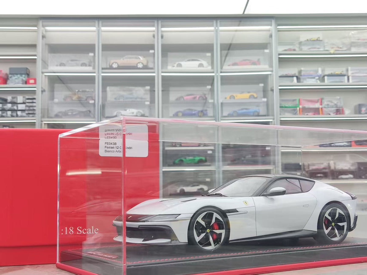 MR Ferrari 12 Cilindri FE043B 1:18 - immagine 1