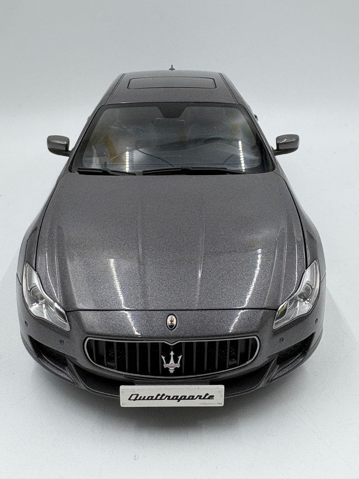 AUTOart 1 18 OpeningModel 1:18 - immagine 1